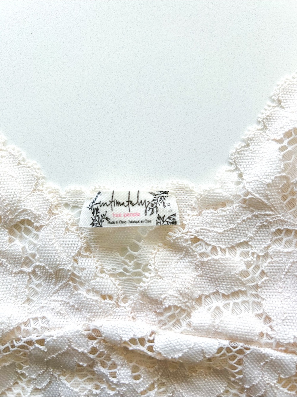 Intimately Free People Ivory Lace Brami Bralette Cami Size Large - Picture 11 of 12